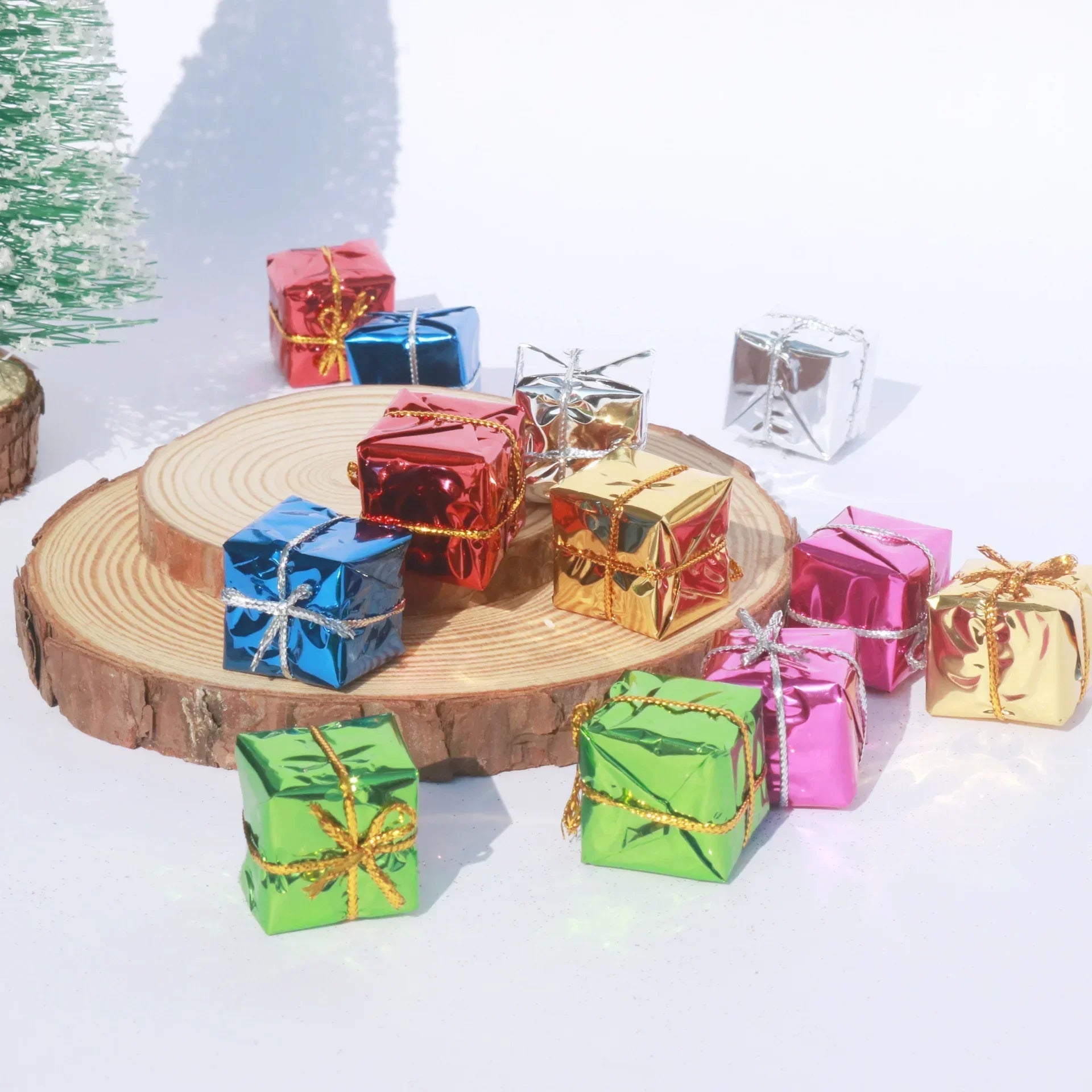 12pcs Mini Gift Boxes Christmas Tree Pendant & Drop Ornaments Colorful Square Foam Box Ornaments New Year Party Decors Wholesale - Fiesta Vellore12pcs Mini Gift Boxes Christmas Tree Pendant & Drop Ornaments Colorful Square Foam Box Ornaments New Year Party Decors WholesaleFiesta VelloreFiesta Vellore175214582;20251225;1766621746uUbKX3cmSabb38c366ce942868a02ba680bd7c923l