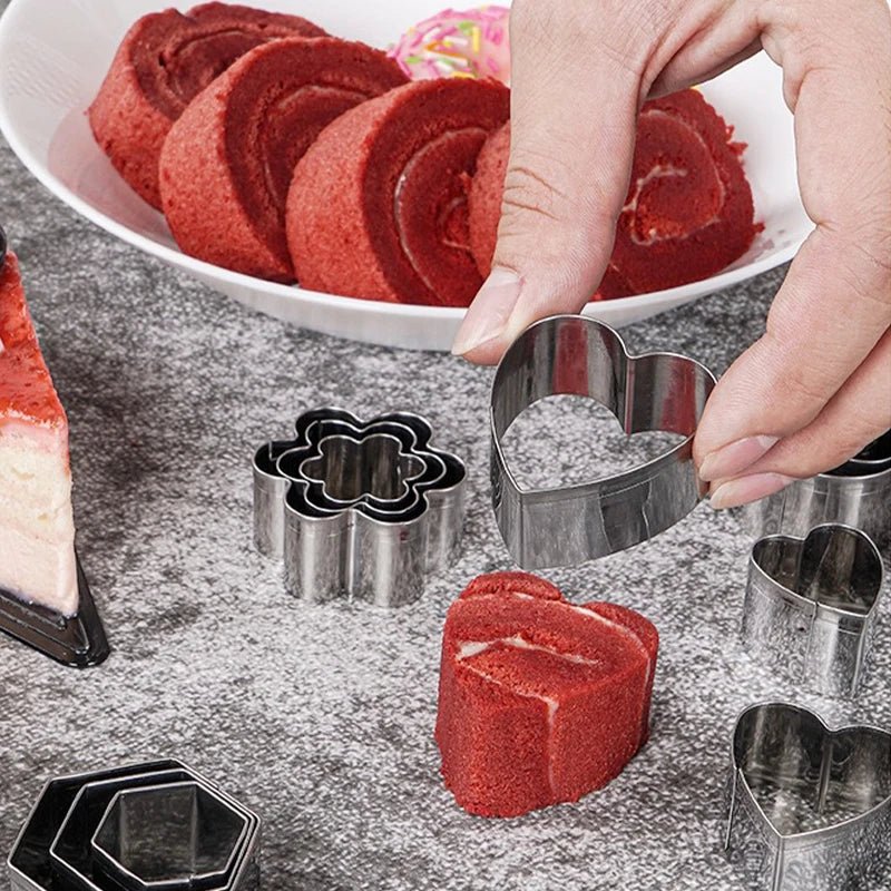 Cookie Cutter Set With Storage Box Geometry Mini Cookies Linzer Biscuit Baking Molds DIY Pastry Cake Decoration Tools - Fiesta VelloreCookie Cutter Set With Storage Box Geometry Mini Cookies Linzer Biscuit Baking Molds DIY Pastry Cake Decoration ToolsFiesta VelloreFiesta Vellore175212712;20251225;1766621674wRVE9with box 30 pcsS2d357817ff6549368b043ce97c820547Z